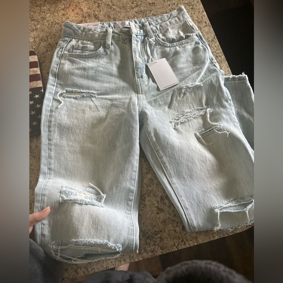 NWT Vervet High Wasted Beverly Jeans - Picture 1 of 7